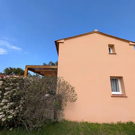 Casa Azzurra Piscines & De Saint Cyprien Lecci